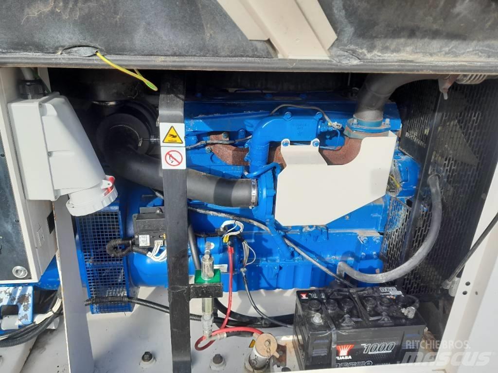  F.G Wilson 90kva Dieselgeneraattorit