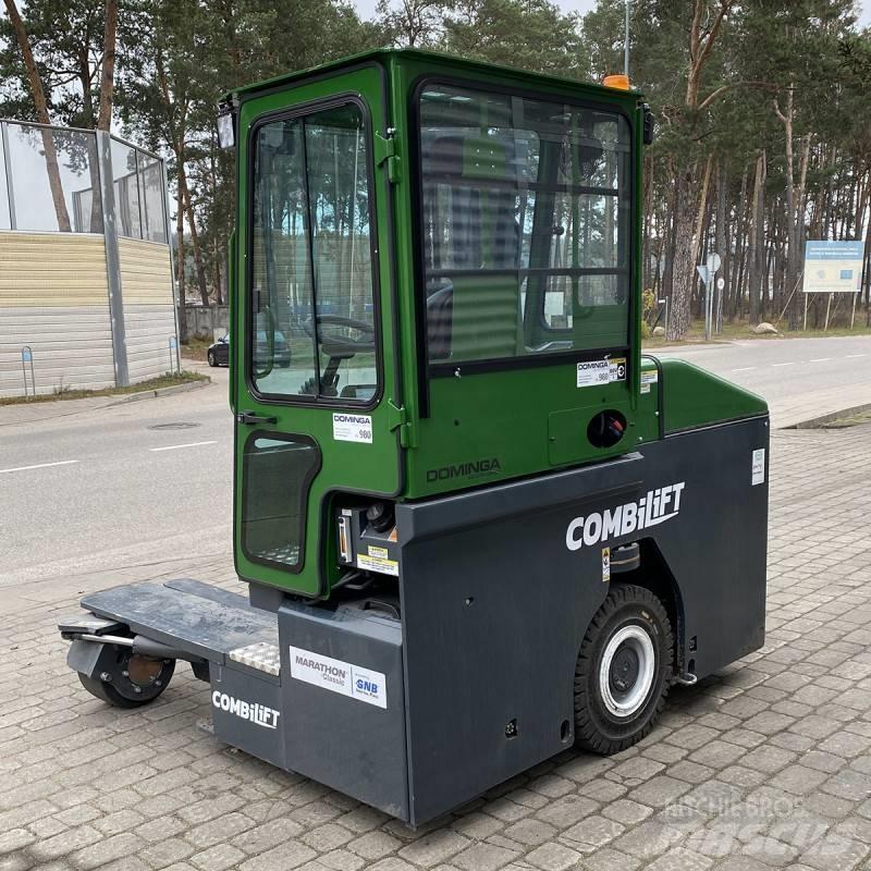 Combilift C 4000 E Nelitietrukit