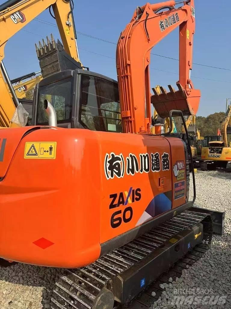 Hitachi ZX 60 Minikaivukoneet < 7t