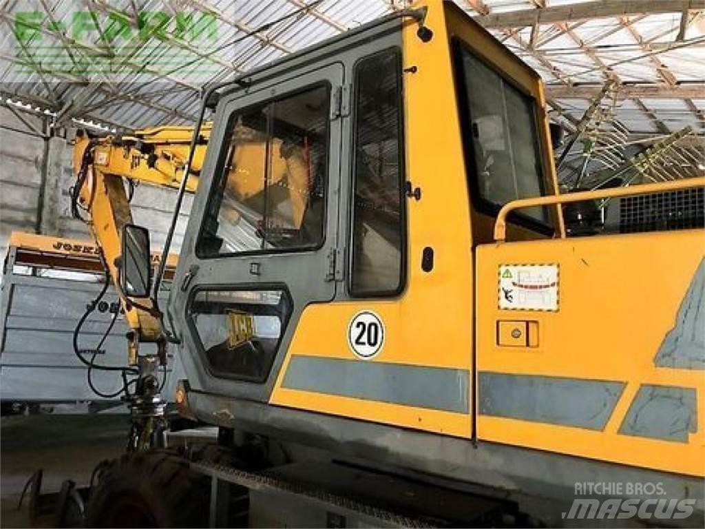 JCB js 130 w Pyöräkaivukoneet