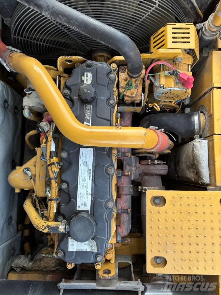 CAT 325 D L Telakaivukoneet