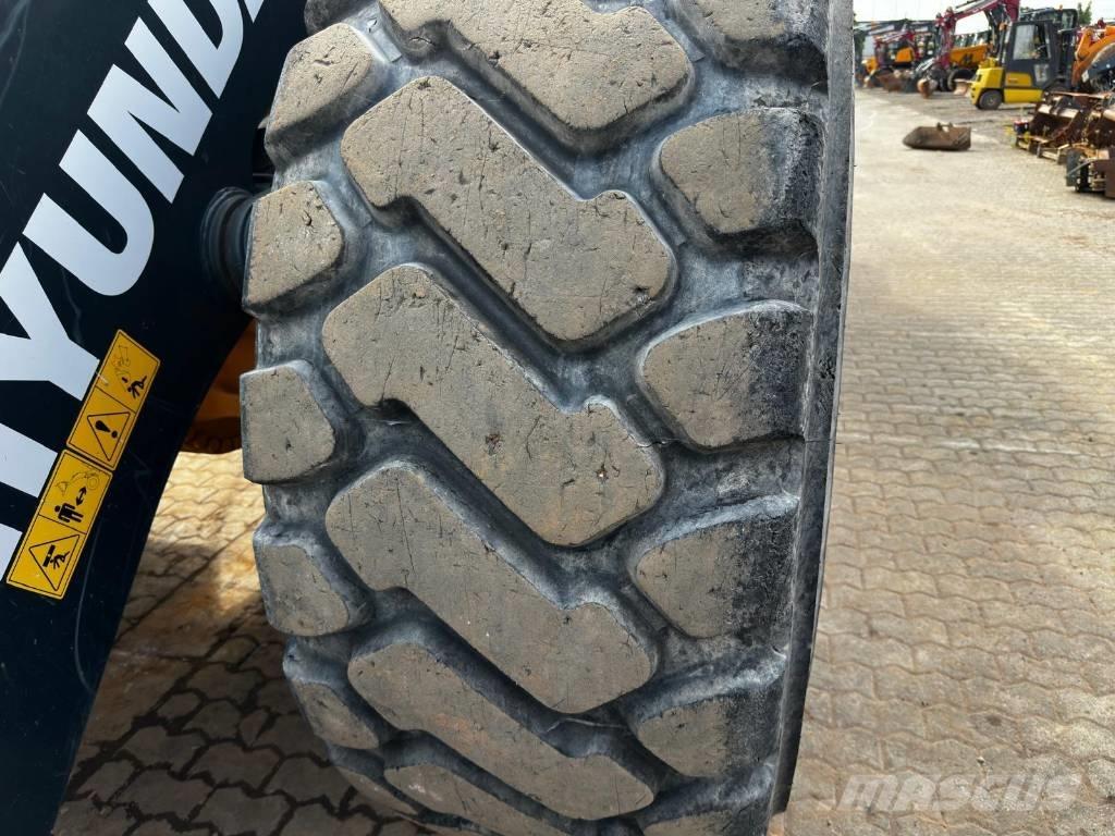 Hyundai HL 970 A 4x4 Pyöräkuormaajat