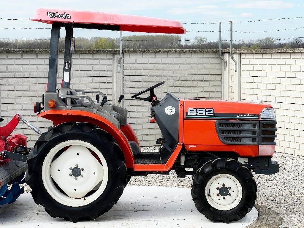 Kubota B92 Traktorit