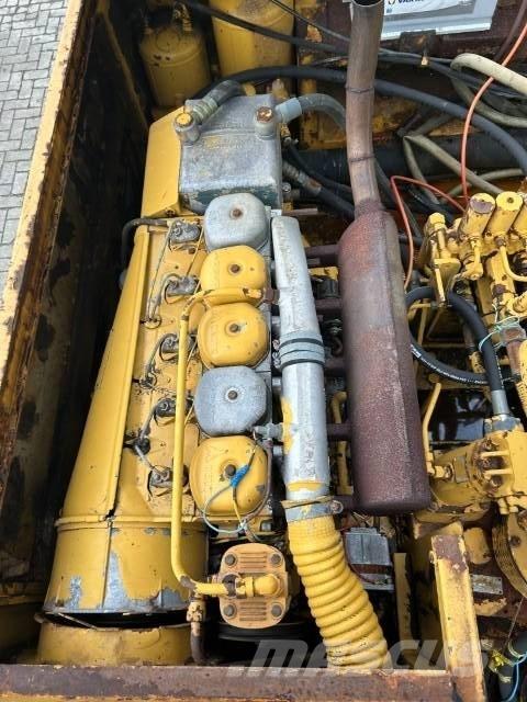 Liebherr A 911 C Pyöräkaivukoneet