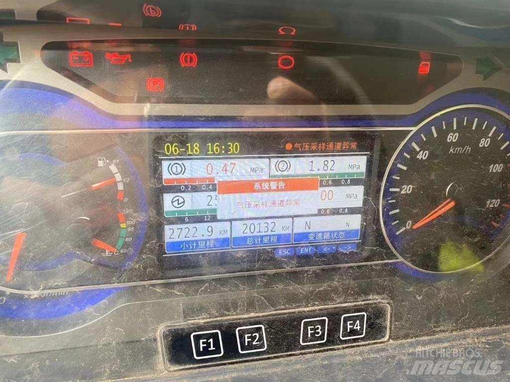 Sany STC1600 Mobiilinosturit