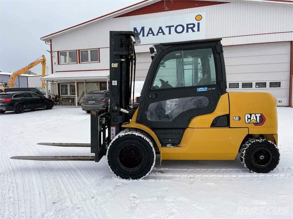 CAT DP50NT Dieseltrukit