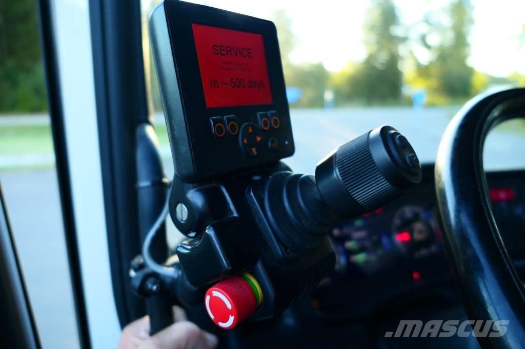 Scania R590B6x2nb Koukkulava kuorma-autot