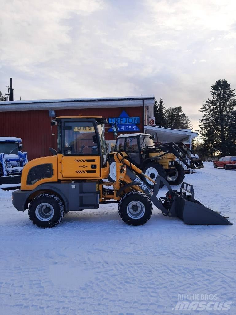 Everun 08 pro Liukuohjatut kuormaajat