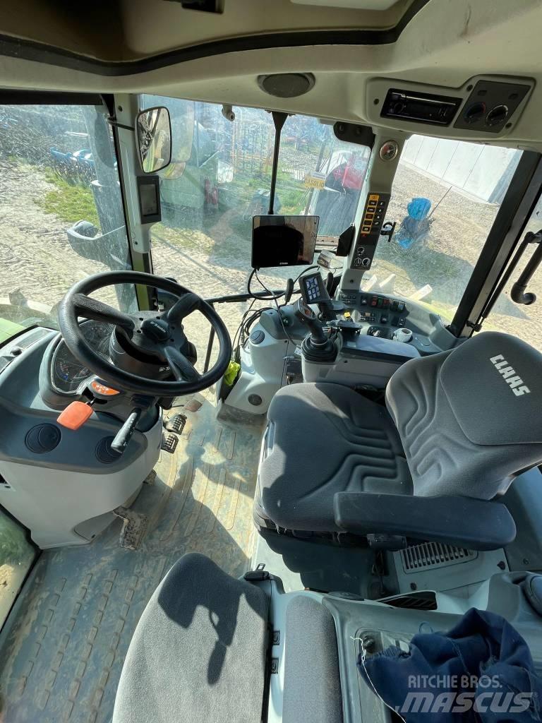 CLAAS ARION 470 Traktorit