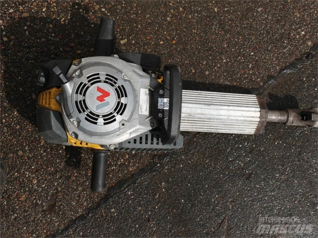 Neuson BH65 Iskuvasarat