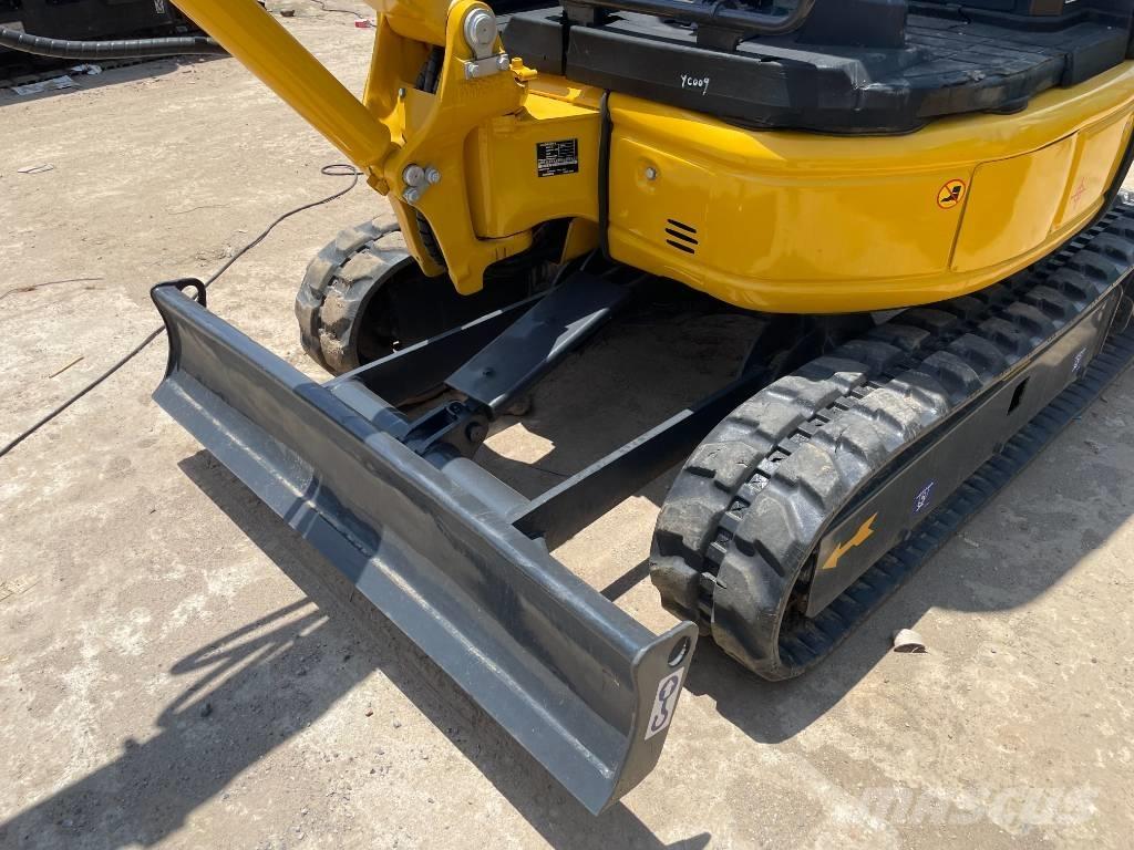 Komatsu PC 20 MR Minikaivukoneet < 7t