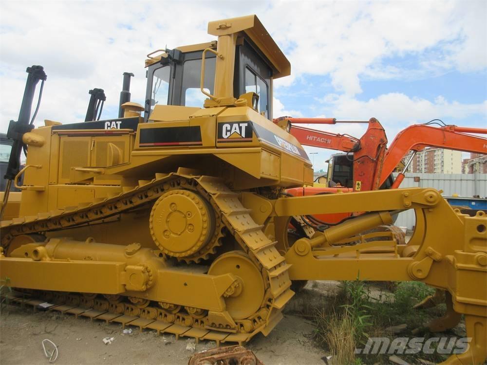 CAT D 8 N Telaketjupuskutraktorit