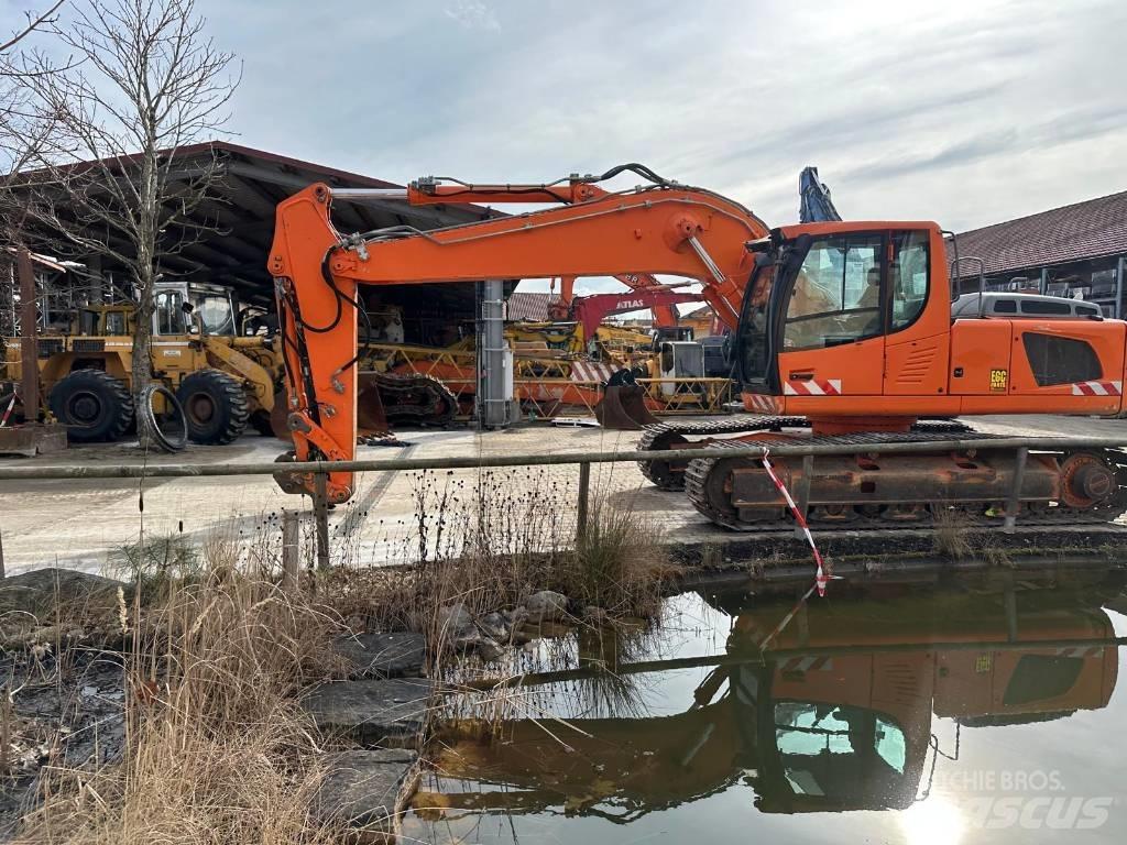 Liebherr R 916 LC Telakaivukoneet