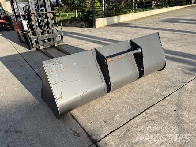 Manitou Bucket Kurottajat