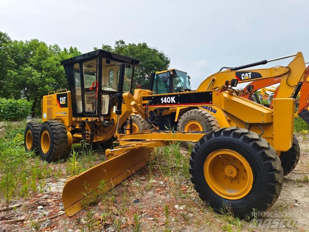 CAT 140K Tiehöylät