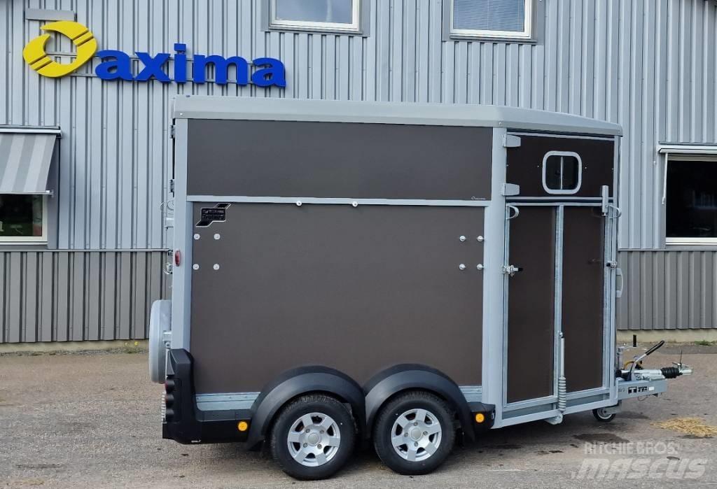 Ifor Williams HB 511 Eläinkuljetusperävaunut