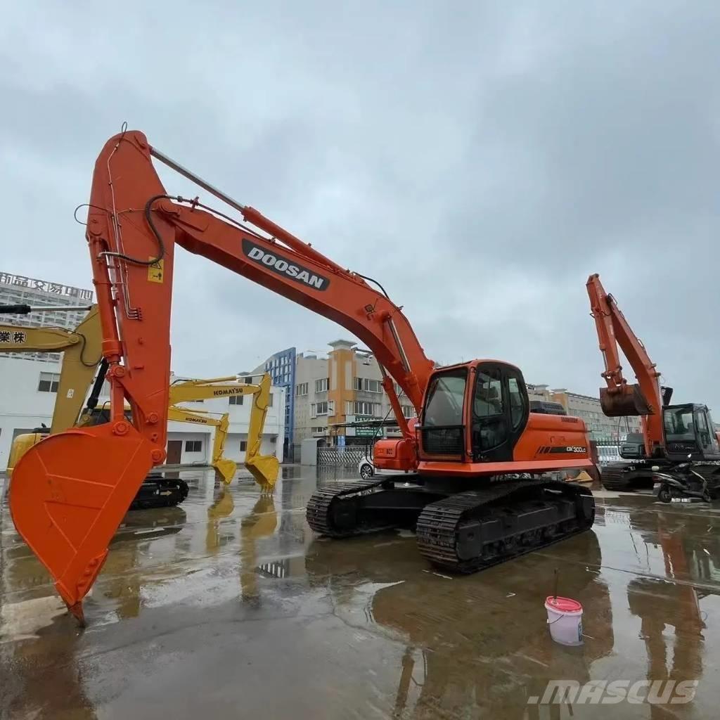 Doosan DX 300 LC Minikaivukoneet < 7t