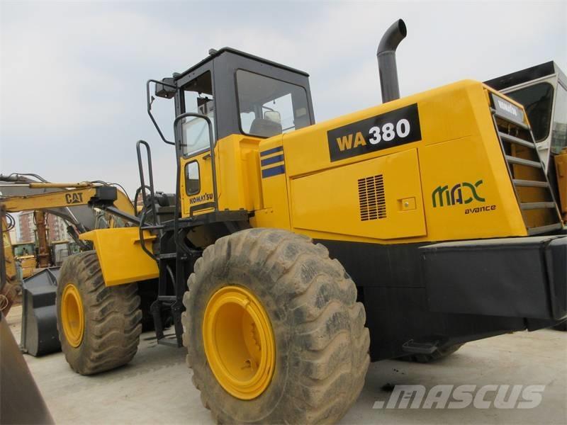 Komatsu WA 380-3 Pyöräkuormaajat