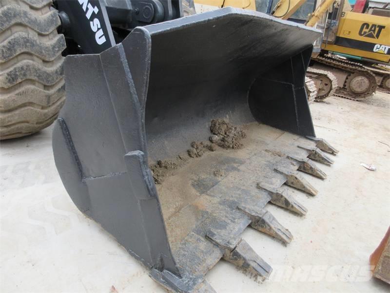 Komatsu WA 380-3 Pyöräkuormaajat