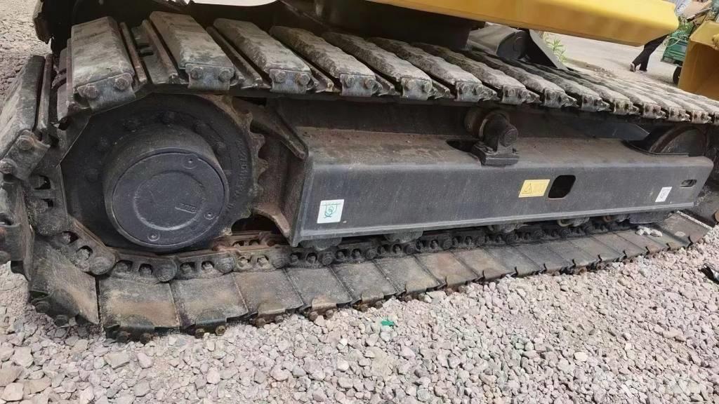 Komatsu PC 70-8 Minikaivukoneet < 7t