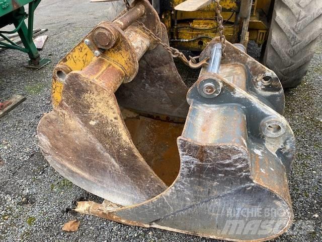 Liebherr R 904 C Telakaivukoneet