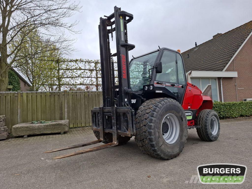Manitou M30-4 Maastotrukit