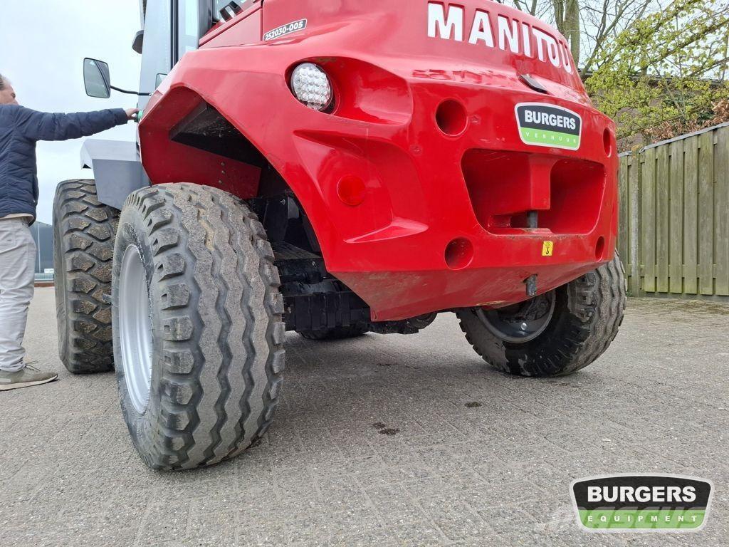 Manitou M30-4 Maastotrukit
