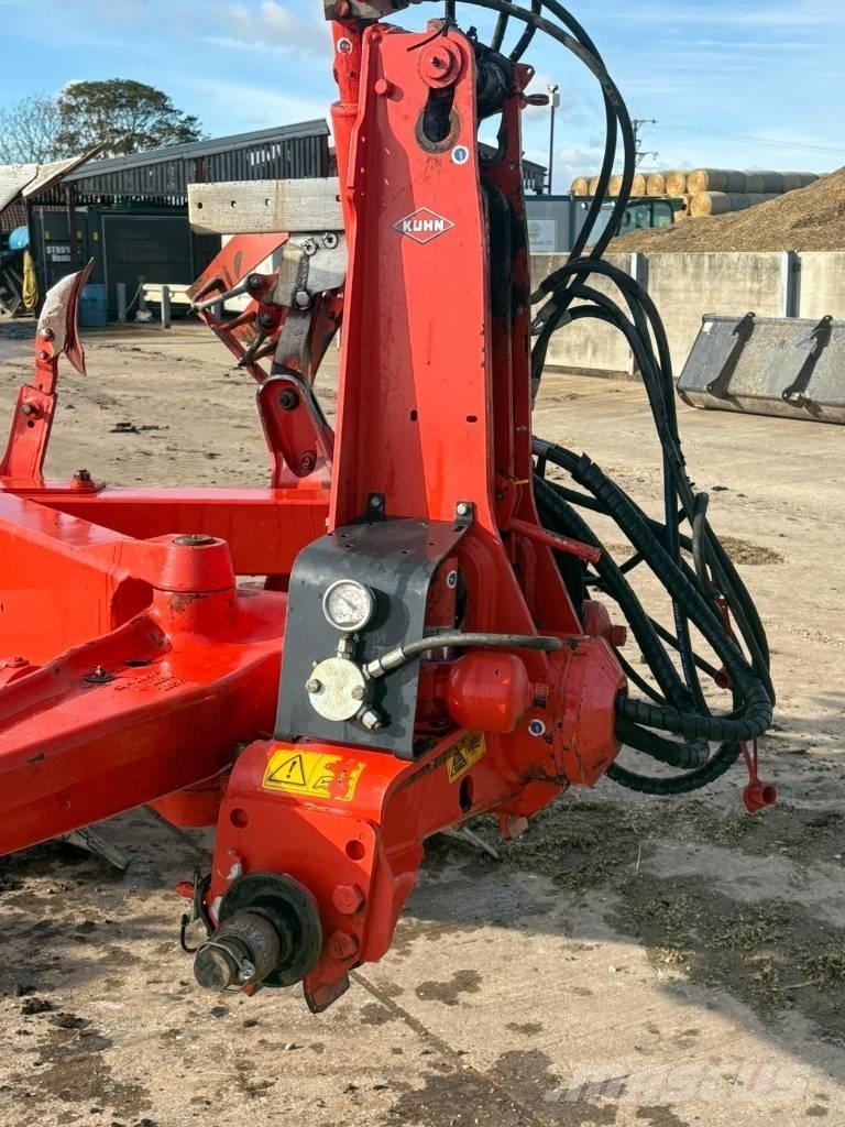 Kuhn MULTIMASTER 183 Paluuaurat