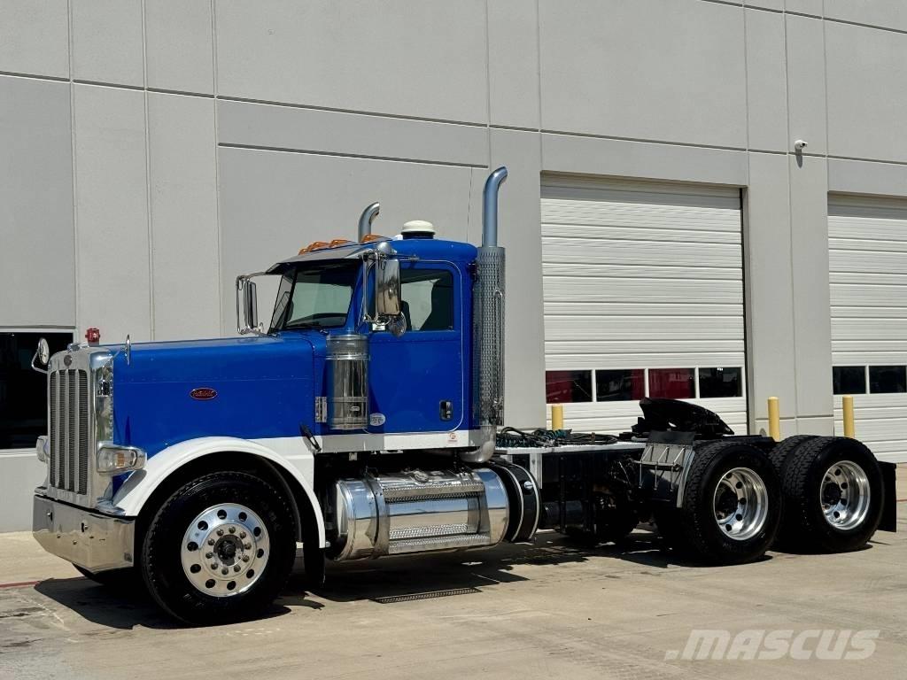 Peterbilt 389 Vetopöytäautot