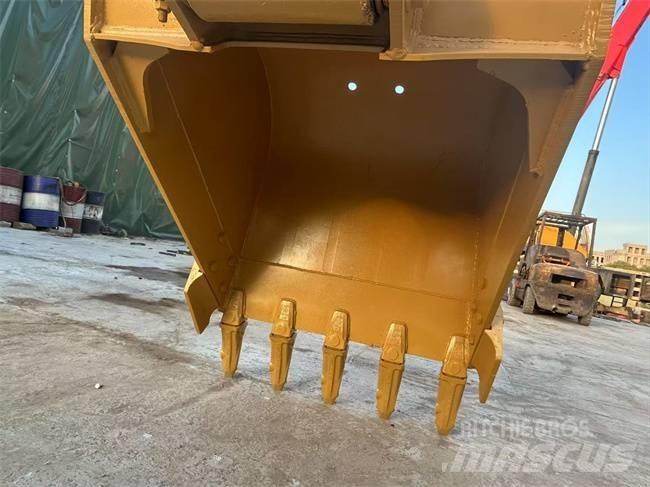 CAT 320 B Telakaivukoneet