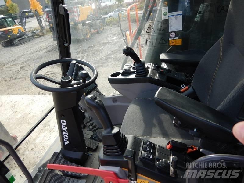 Volvo EW 220 E Pyöräkaivukoneet
