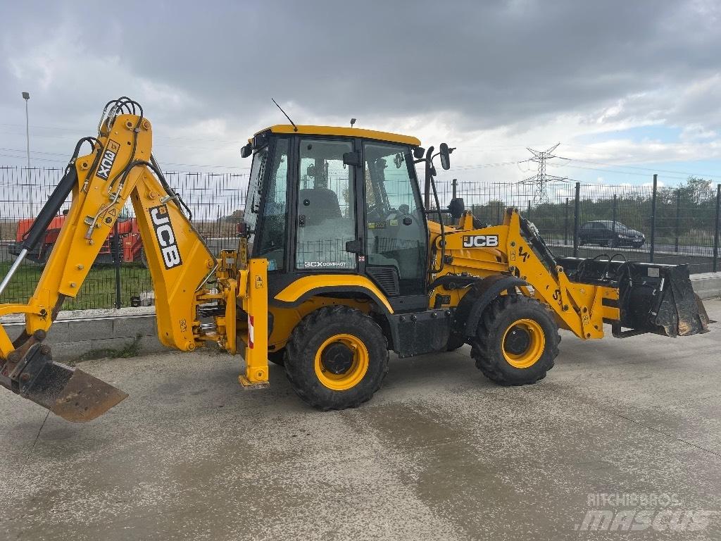 JCB 3 CX / compact Kaivurikuormaajat
