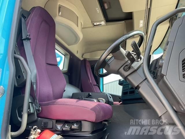 Volvo FMX 420 Sora- ja kippiautot