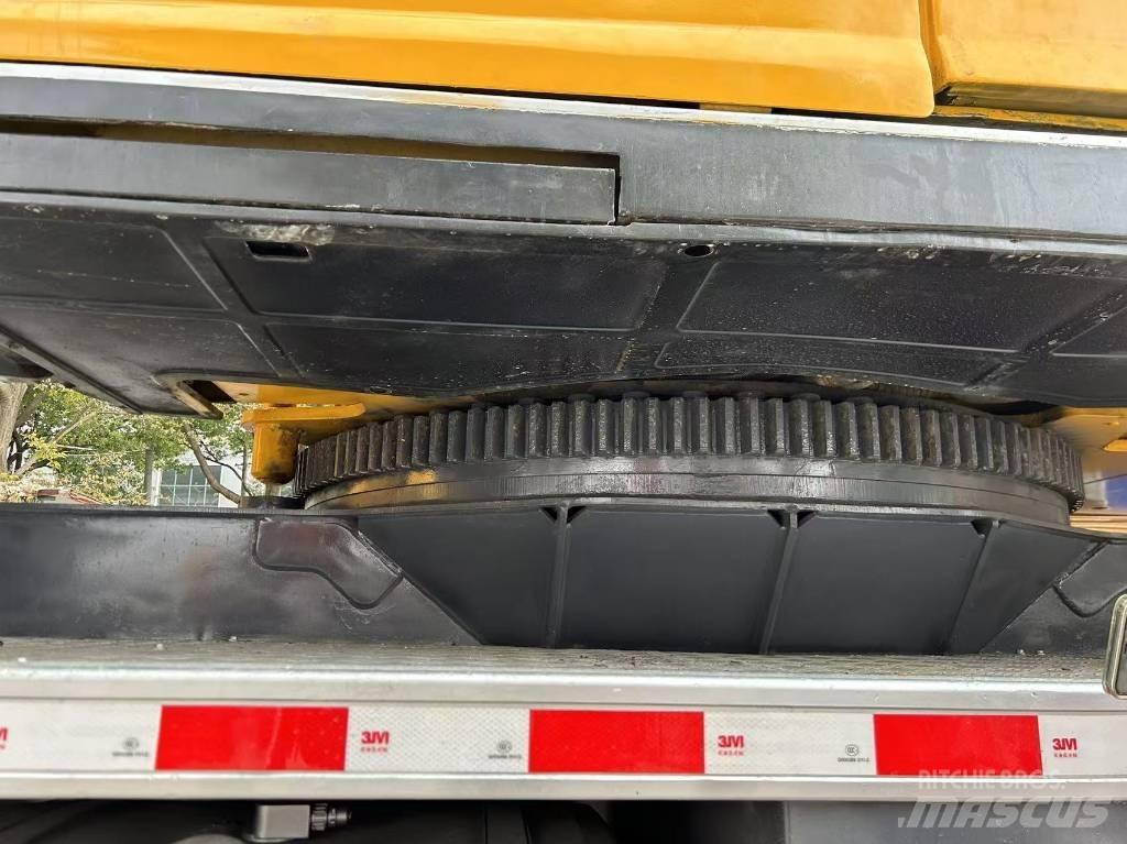 XCMG XCT80L5 Nostimet ja tavarahissit