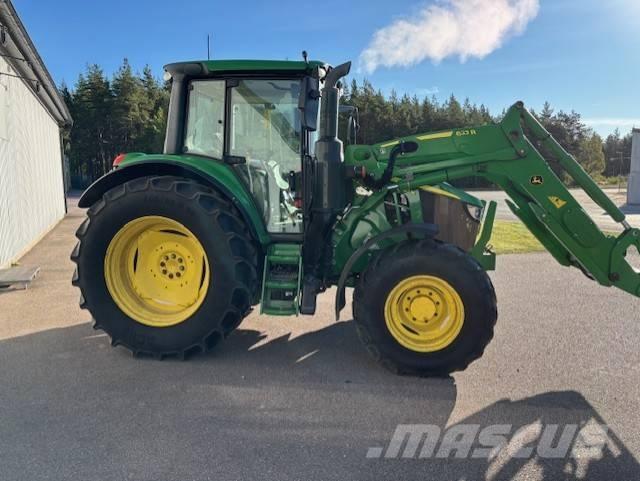 John Deere 6120 M Traktorit