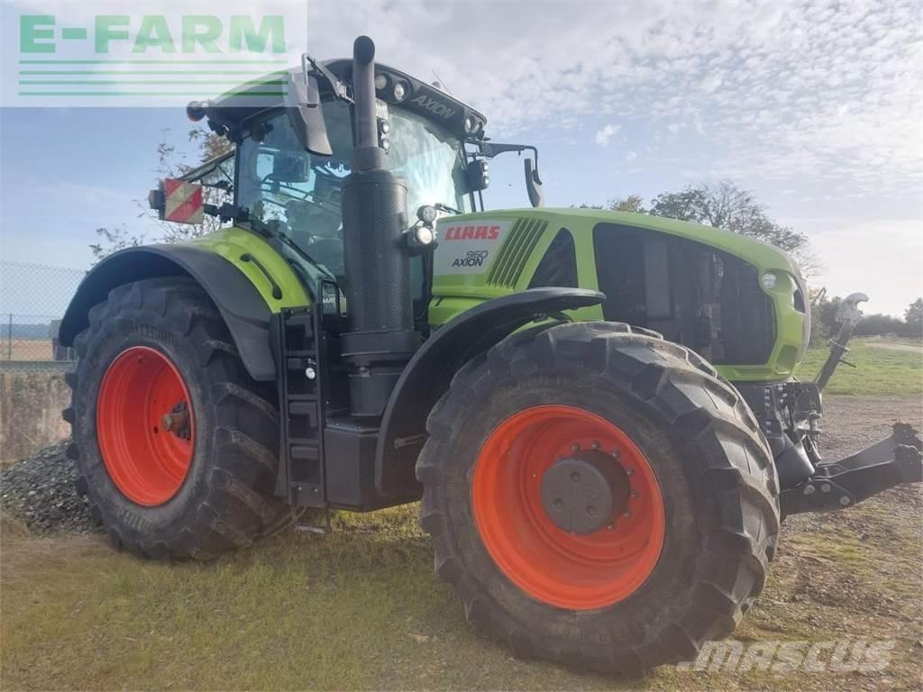 CLAAS Axion 960 Traktorit