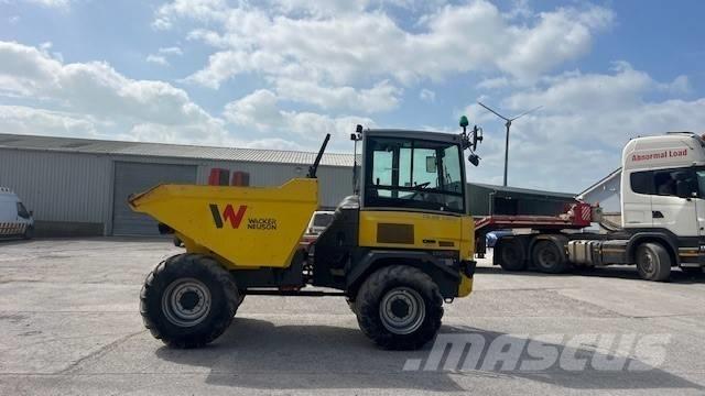 Neuson DV90 Maansiirtoperävaunut