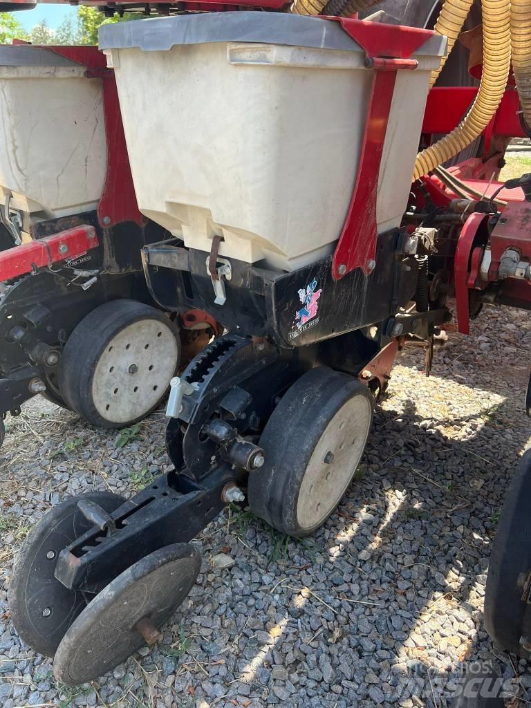 Horsch Maestro 12 CC Tarkkuuskylvökoneet
