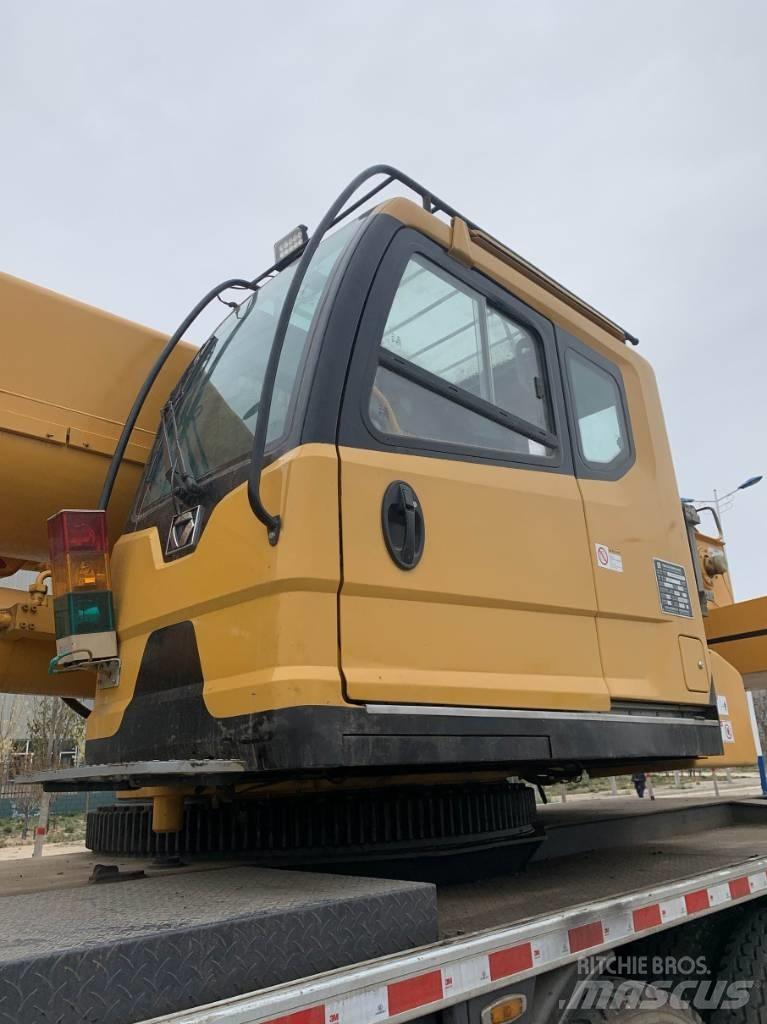 XCMG QY70KC Mobiilinosturit