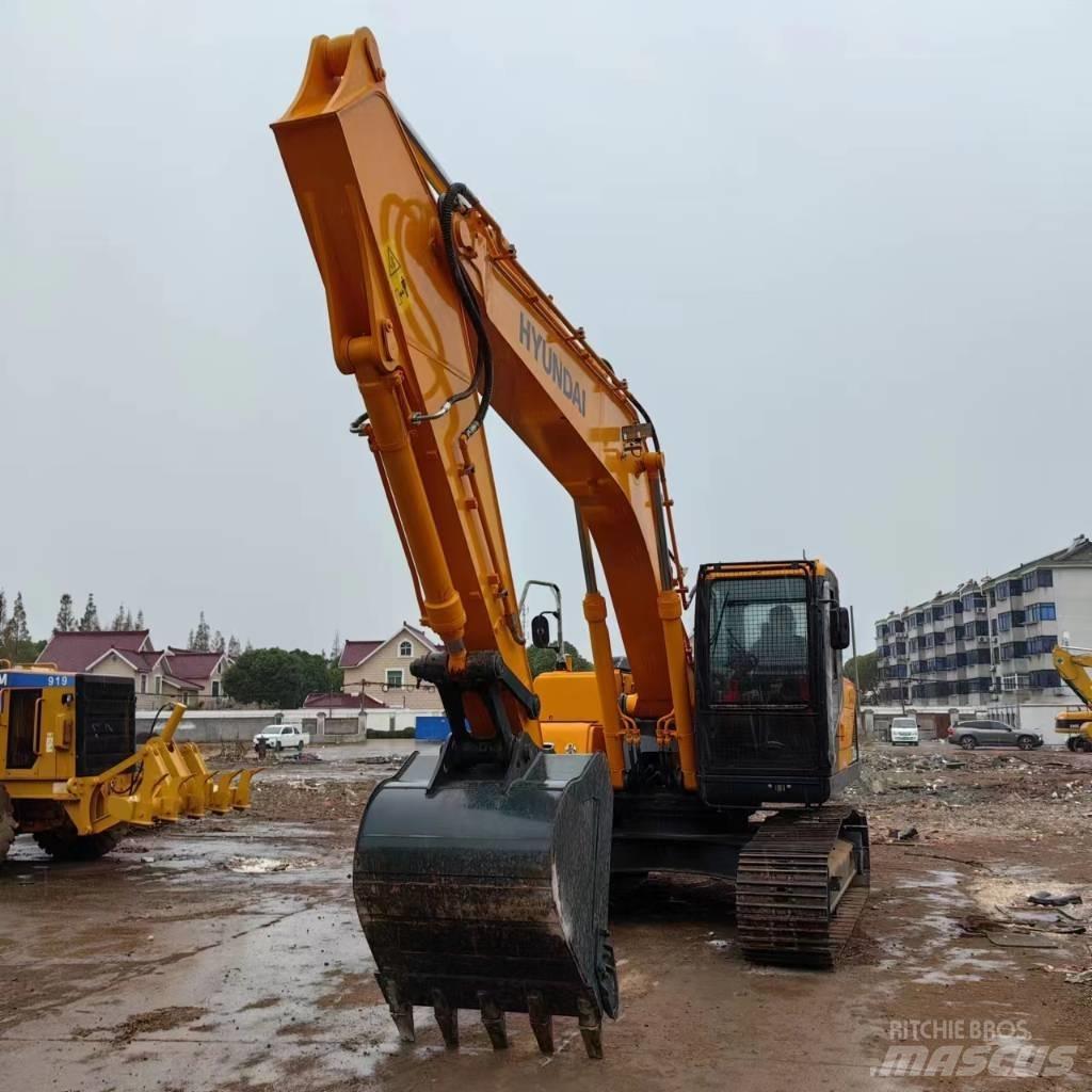 Hyundai R220LC-9 Telakaivukoneet