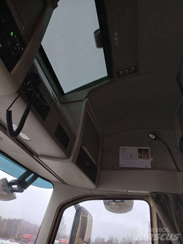 Volvo FH 460 Vetopöytäautot