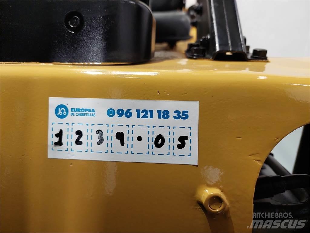 CAT DP50K MC Dieseltrukit
