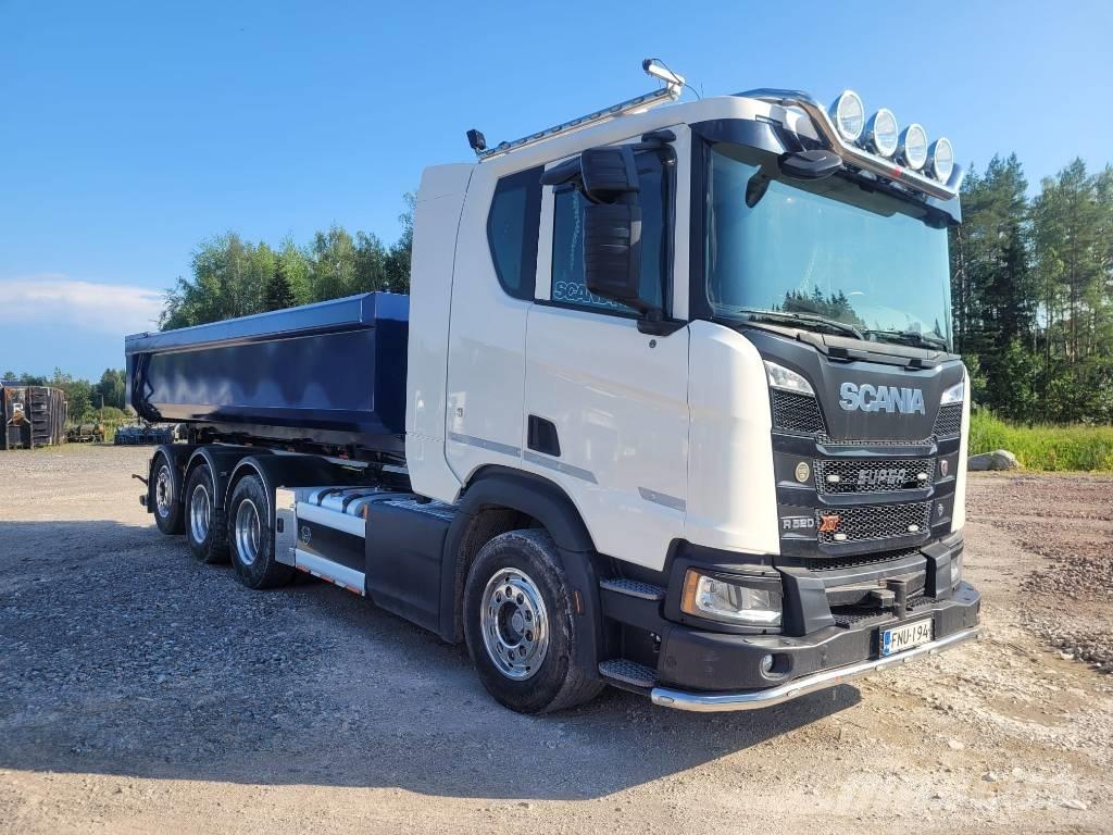 Scania R520 Koukkulava kuorma-autot