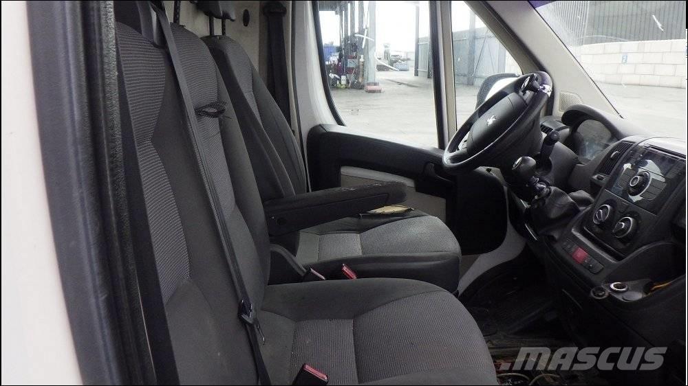Peugeot Boxer 3 Jakeluautot
