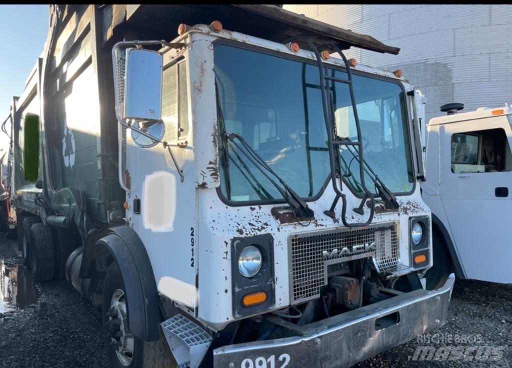 Mack MR600 Jäteautot