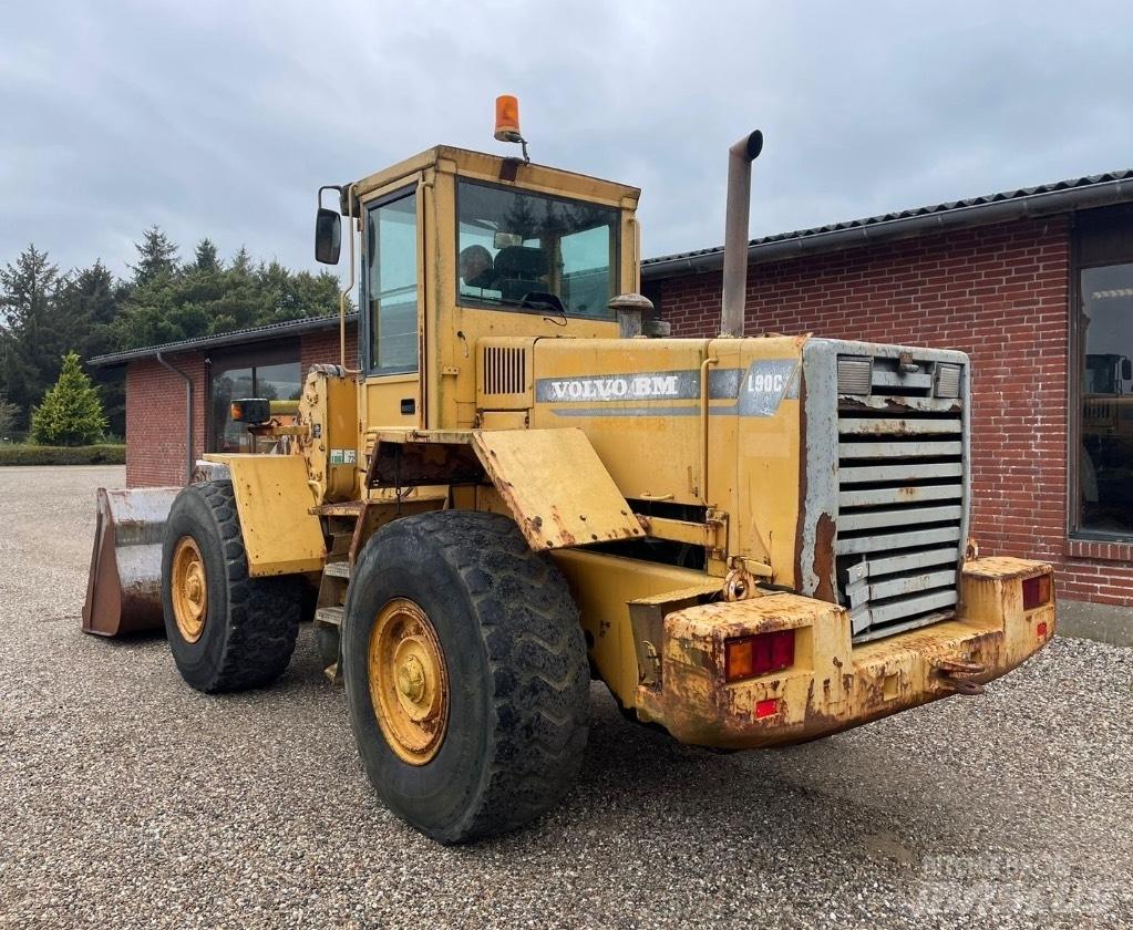 Volvo L90C Pyöräkuormaajat