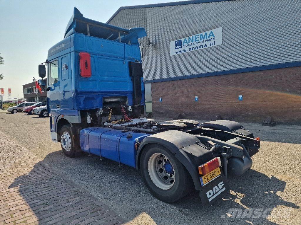 DAF XF105.460 Vetopöytäautot