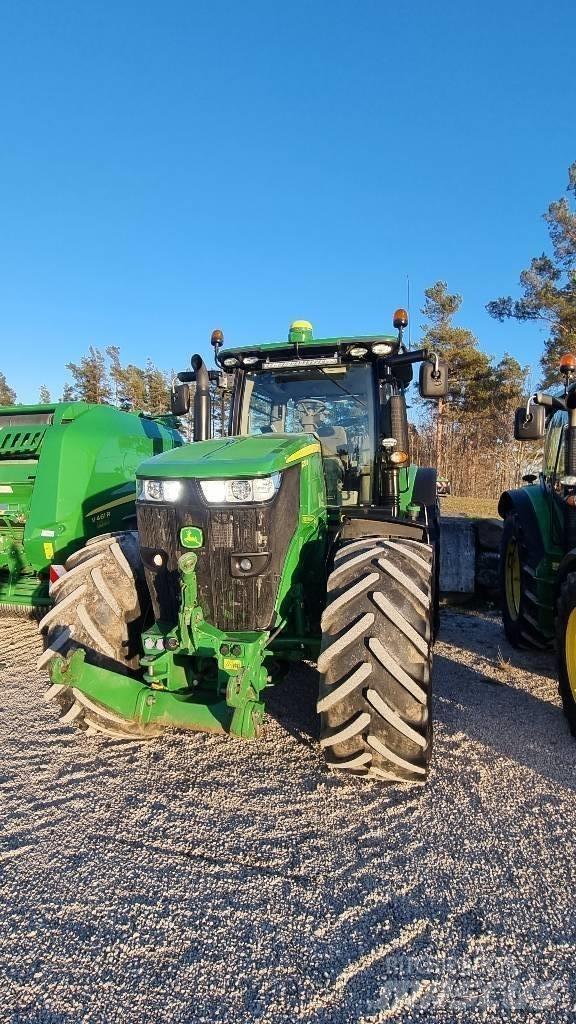 John Deere 7250R Traktorit