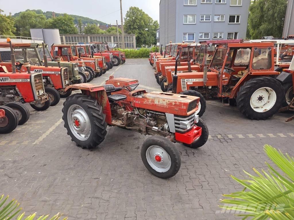 Massey Ferguson 158 Traktorit