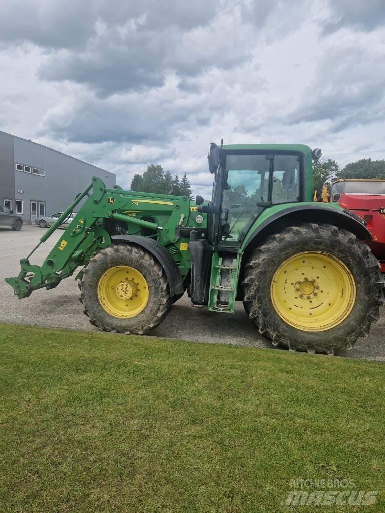 John Deere 7530 Traktorit